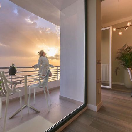 Iconic Salonica Suite Seafront エクステリア 写真