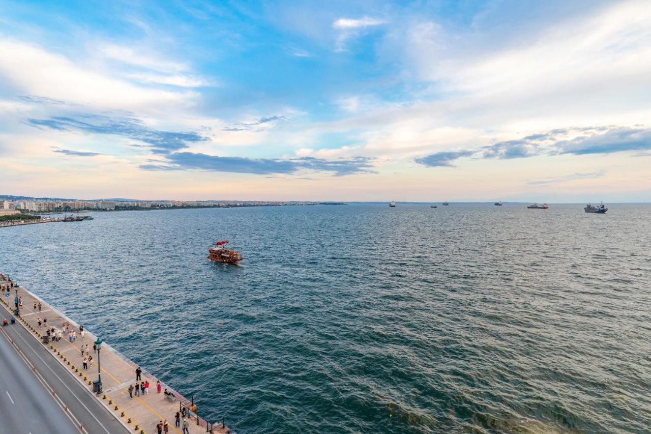 Iconic Salonica Suite Seafront エクステリア 写真