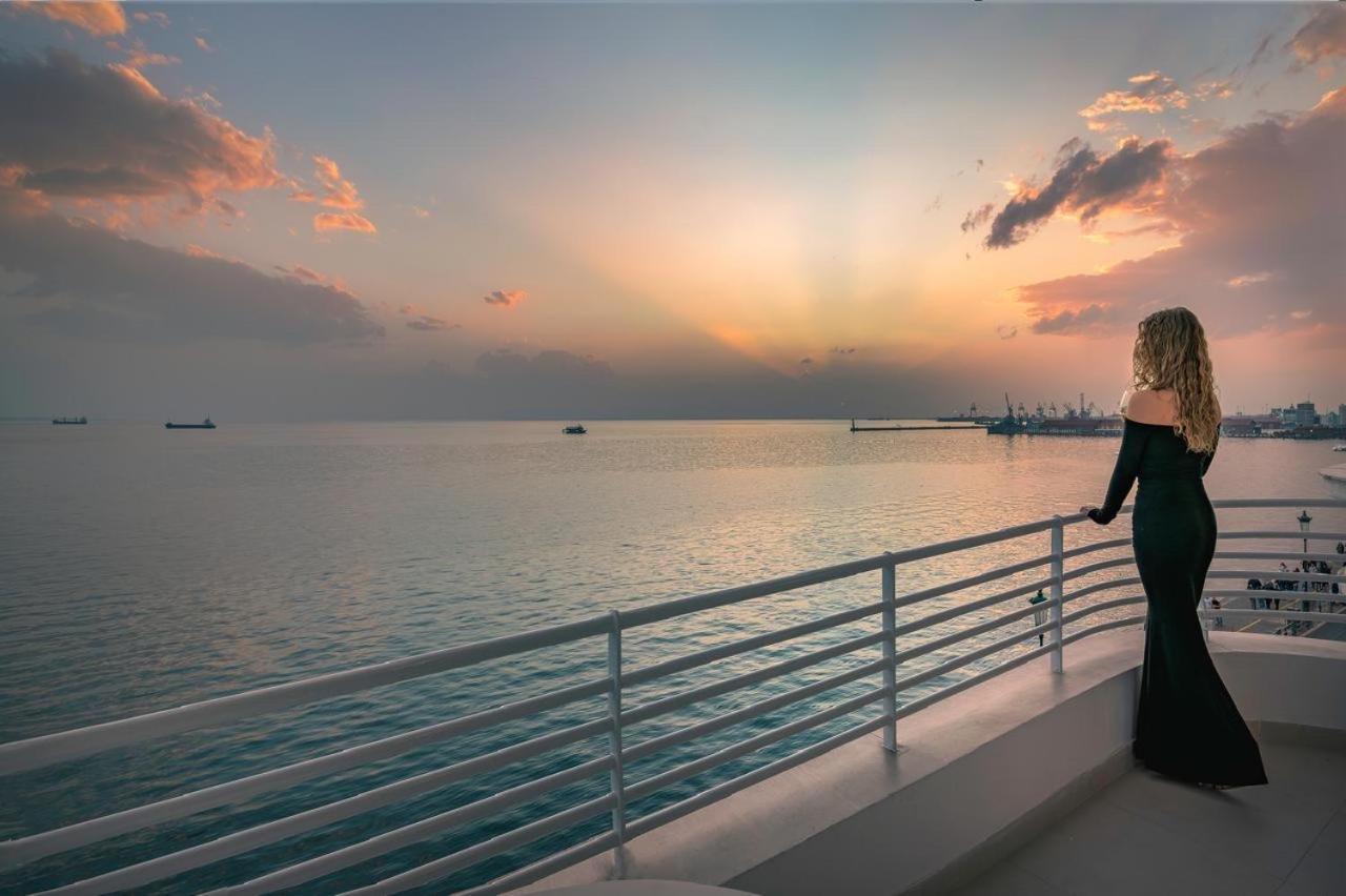 Iconic Salonica Suite Seafront エクステリア 写真